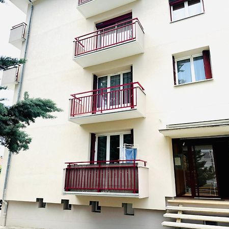 Le White Cosy A 5 Minutes Du Lac Avec Parking Privatif Gratuit Annecy Exteriör bild