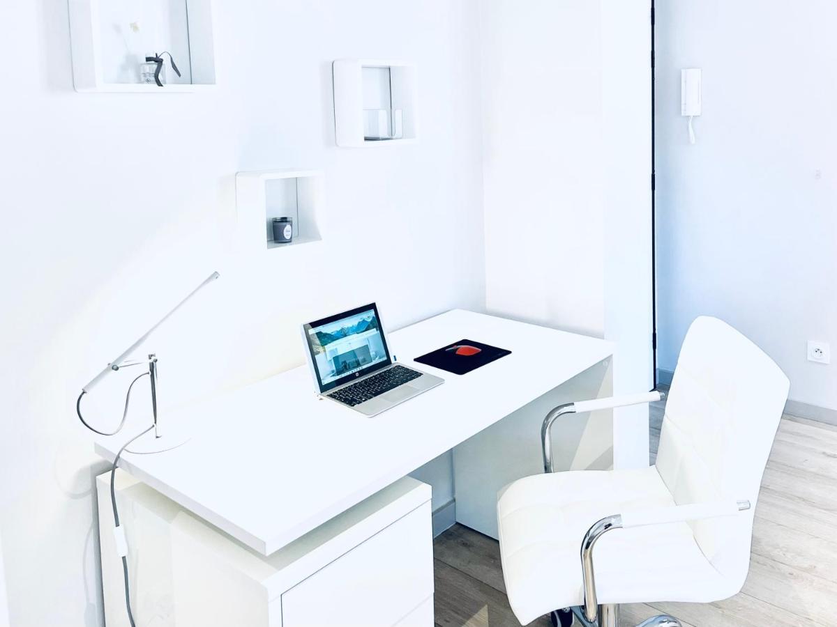 Le White Cosy A 5 Minutes Du Lac Avec Parking Privatif Gratuit Annecy Exteriör bild